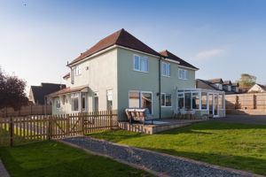 Rear Aspect (2)- click for photo gallery